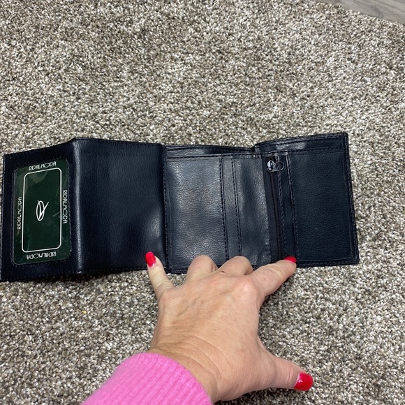 RIDALMODA Bifold BLACK Wallet with Flap - Picture 2 of 9